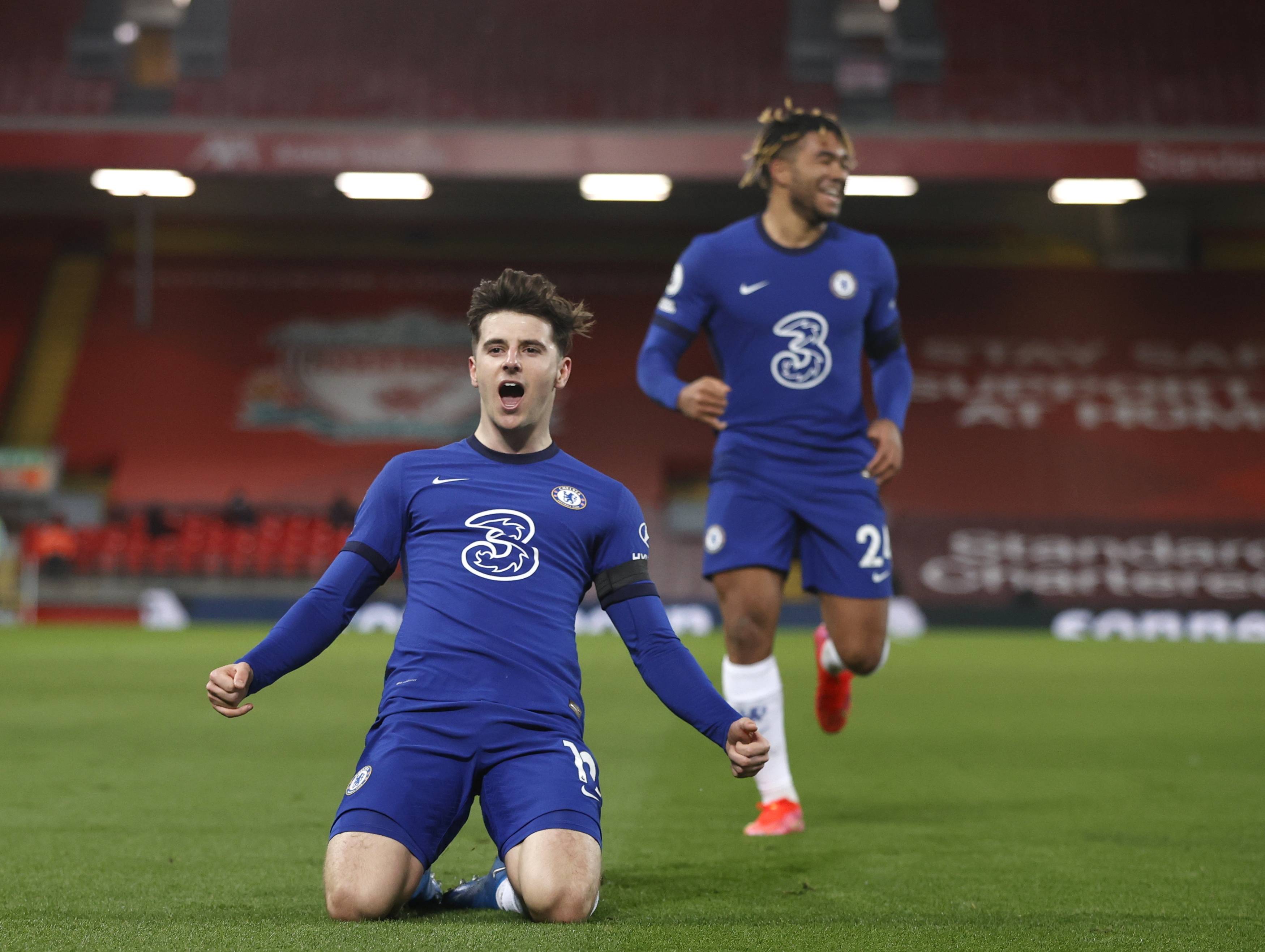 人在满是机 人在满是机