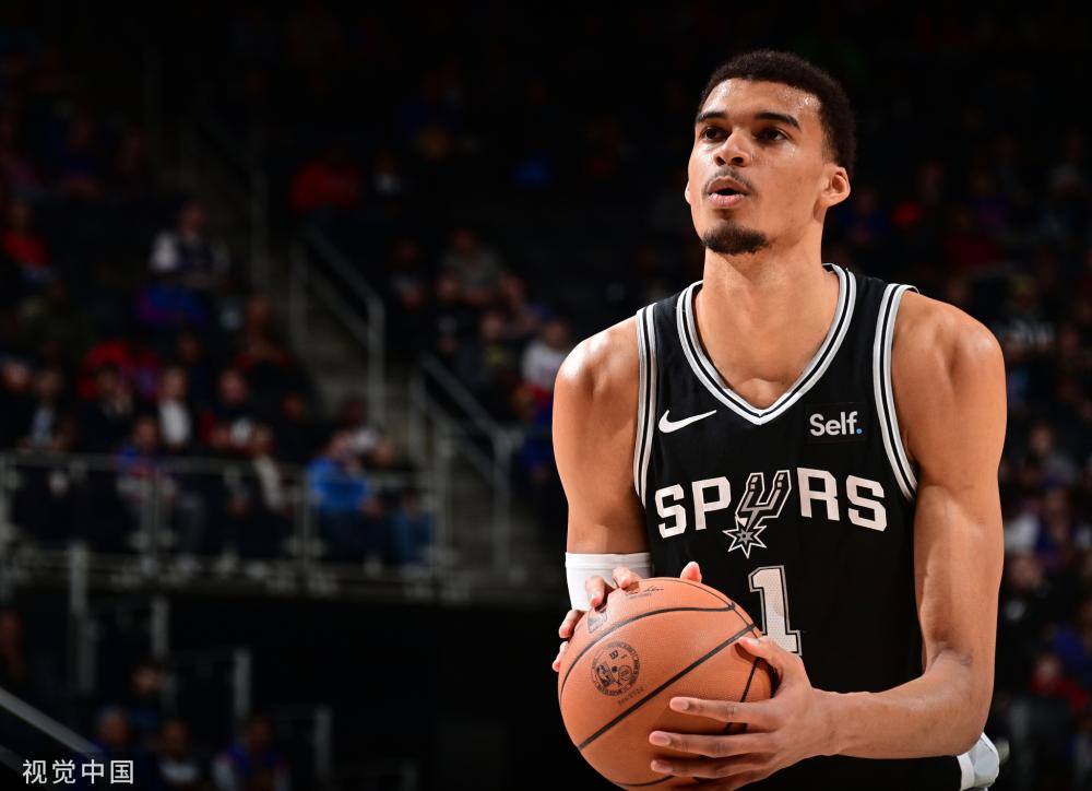 场上带来更 场上带来更