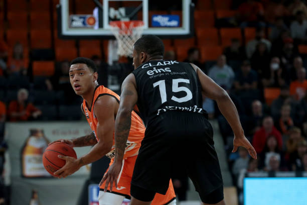 例如此前的 例如此前的